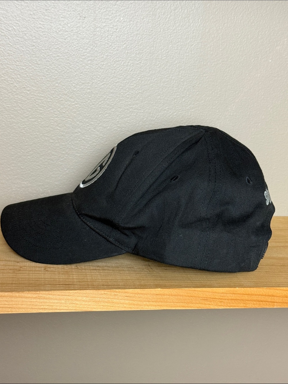 Sig Sauer Hat - Picture 2 of 8